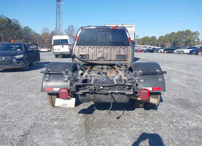 Photo 15 of 2023 Ford F-350 CHASSIS XL (VIN 1FD8W3GT6PEC55196)