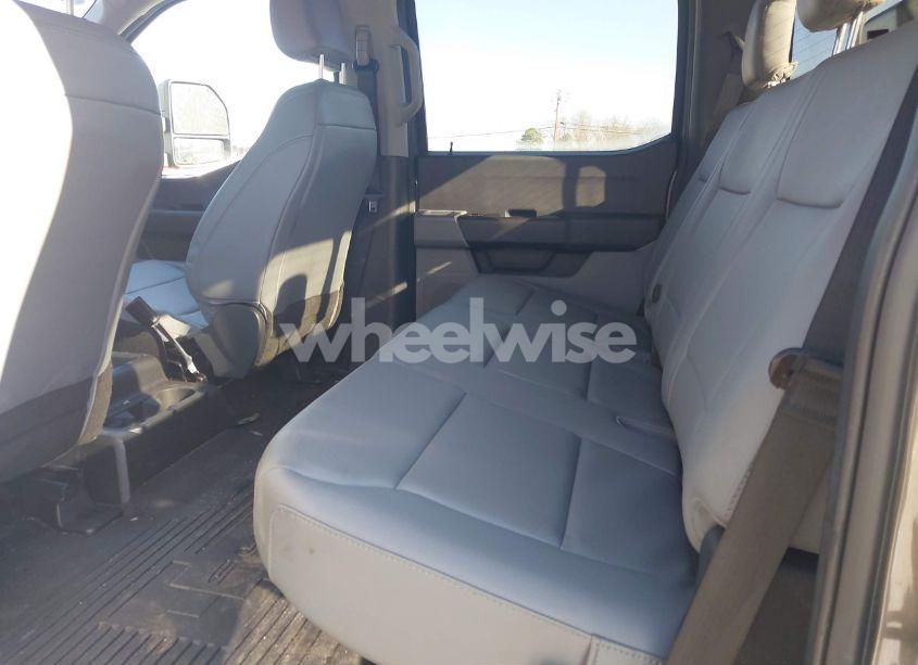 Photo 6 of 2023 Ford F-350 CHASSIS XL (VIN 1FD8W3GT6PEC55196)