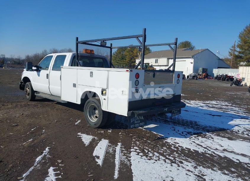 Photo 3 of 2012 Ford F-350 CHASSIS XL (VIN 1FD8W3H65CEC56357)