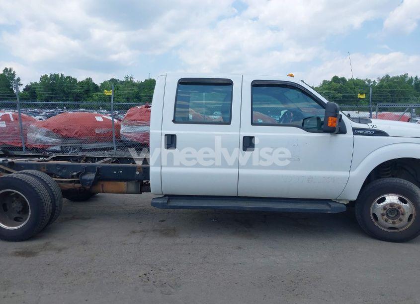 Photo 13 of 2014 Ford F-350 CHASSIS XL (VIN 1FD8W3H67EEA80804)