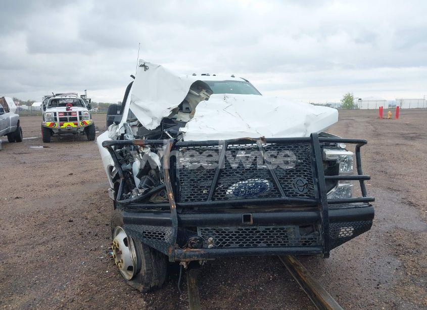 Photo 12 of 2021 Ford F-350 CHASSIS XL (VIN 1FD8W3HT0MEC55317)