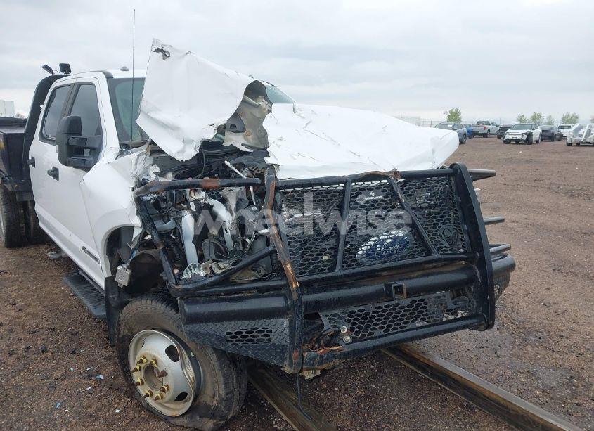 Photo 6 of 2021 Ford F-350 CHASSIS XL (VIN 1FD8W3HT0MEC55317)