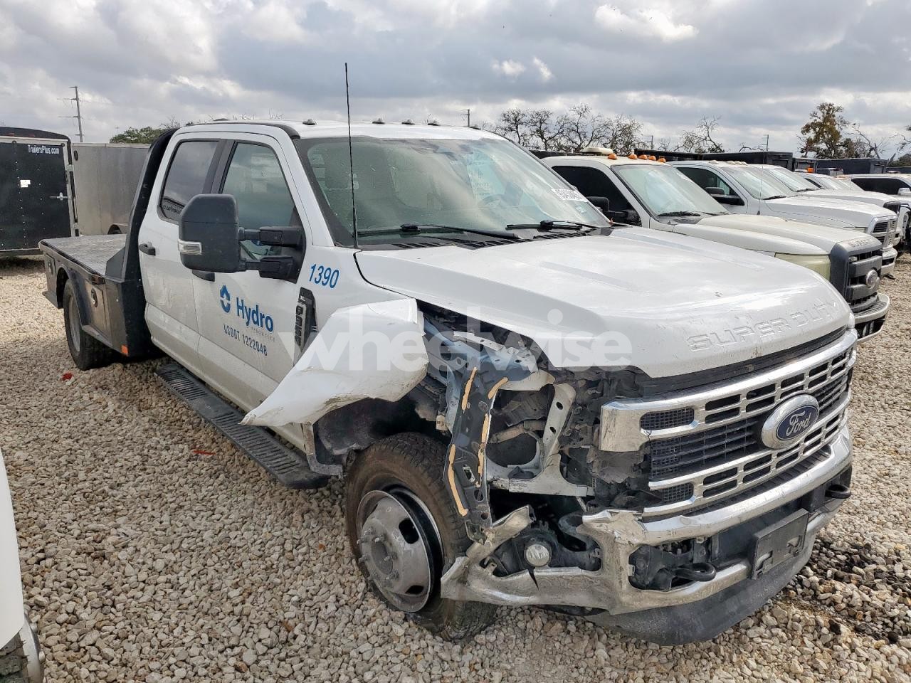 Photo 4 of 2024 FORD F350 SUPER DUTY FLATBED TRUCK (VIN 1FD8W3HT0REC48505)