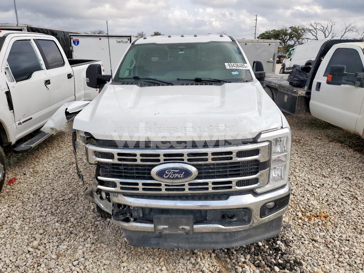 Photo 5 of 2024 FORD F350 SUPER DUTY FLATBED TRUCK (VIN 1FD8W3HT0REC48505)