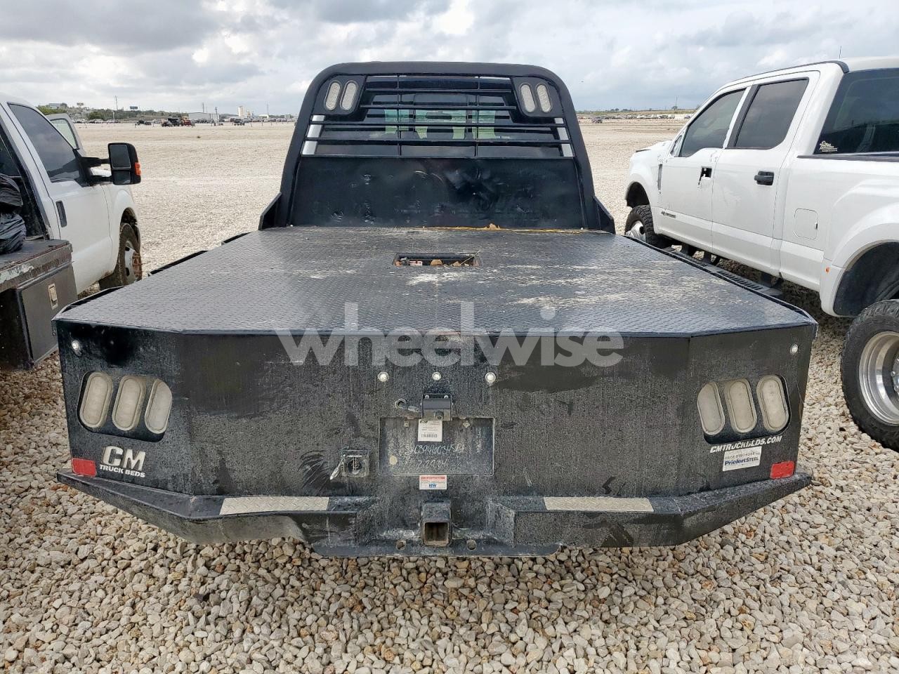 Photo 6 of 2024 FORD F350 SUPER DUTY FLATBED TRUCK (VIN 1FD8W3HT0REC48505)