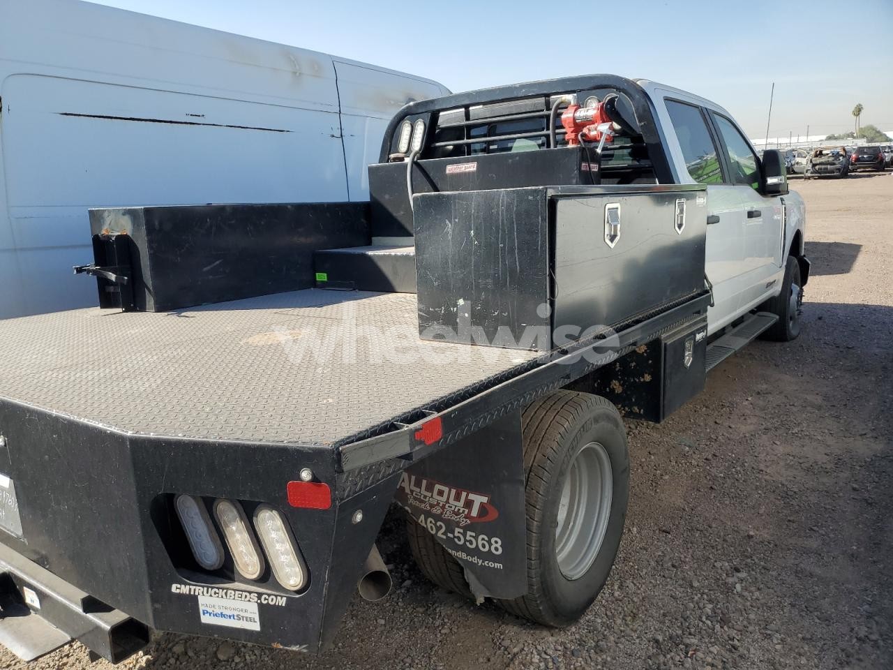 Photo 4 of 2024 FORD F350 SUPER DUTY (VIN 1FD8W3HT4REC97836)