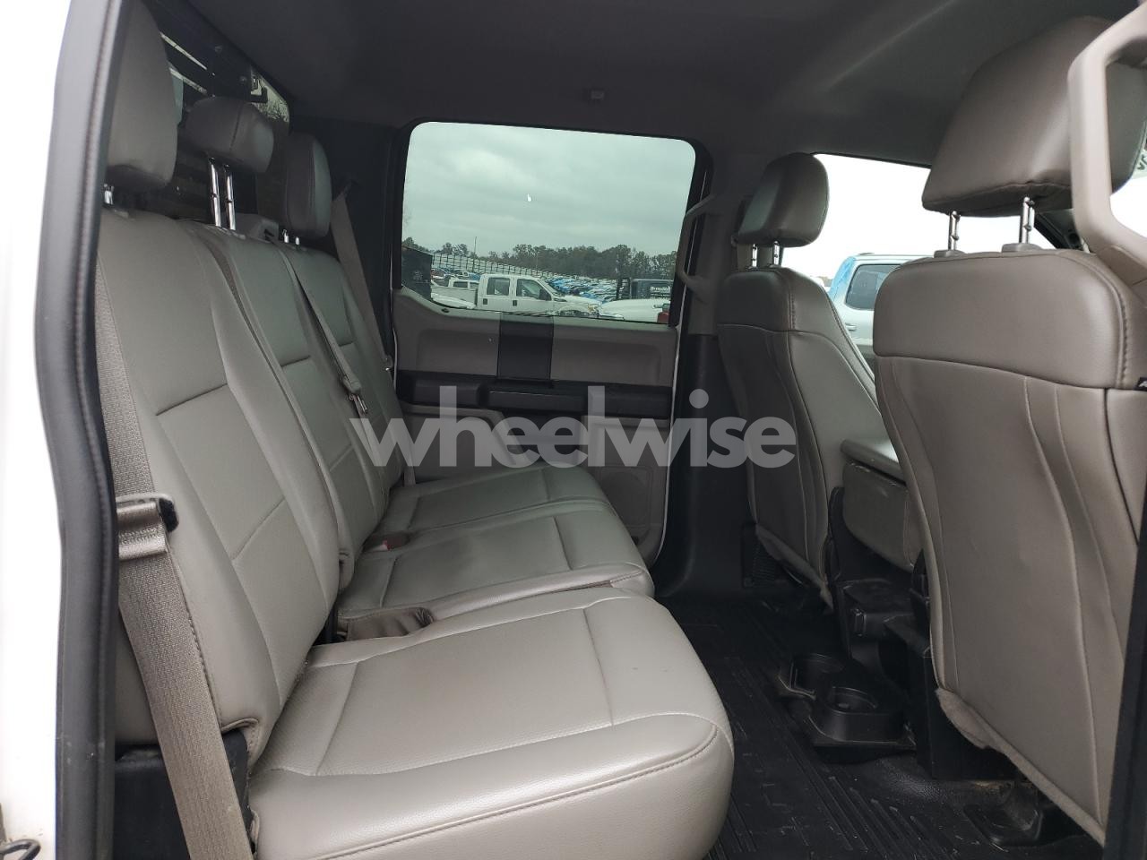 Photo 10 of 2017 FORD F350 SUPER DUTY UTILITY / SERVICE TRUCK (VIN 1FD8W3HT5HED72607)