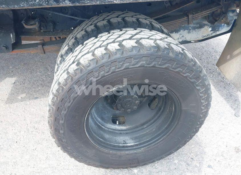 Photo 12 of 2011 Ford F-350 CHASSIS XL (VIN 1FD8W3HT6BEC44657)