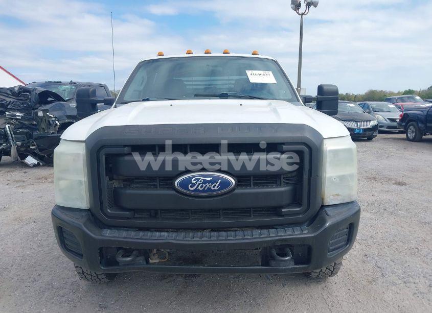 Photo 13 of 2011 Ford F-350 CHASSIS XL (VIN 1FD8W3HT6BEC44657)