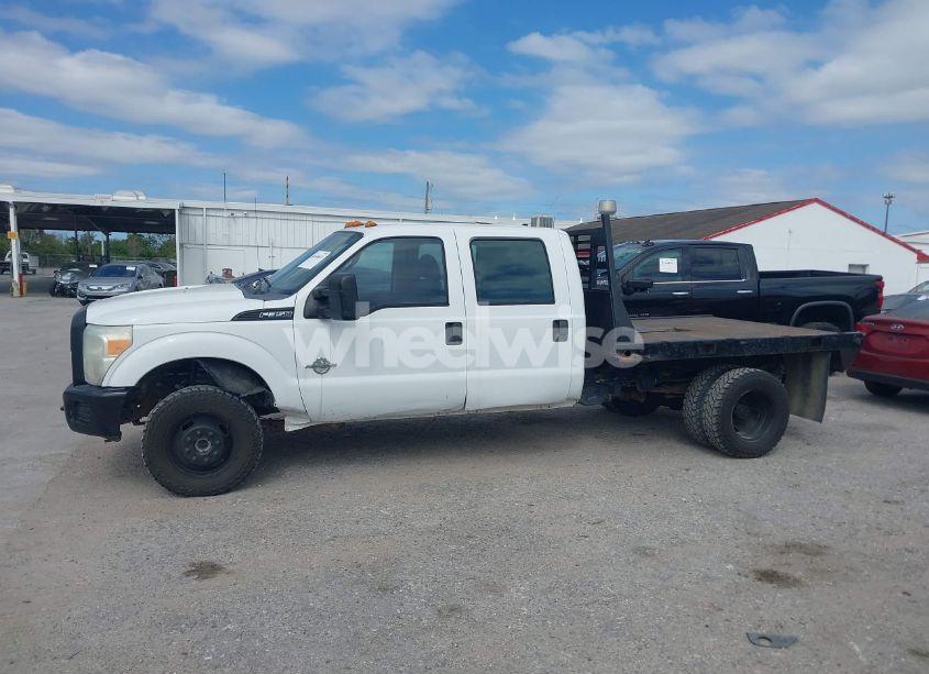 Photo 15 of 2011 Ford F-350 CHASSIS XL (VIN 1FD8W3HT6BEC44657)