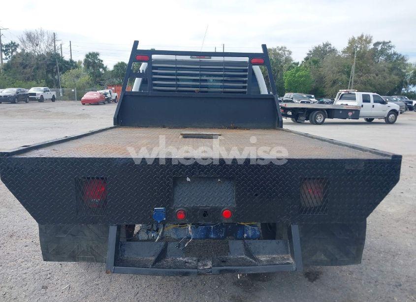 Photo 16 of 2011 Ford F-350 CHASSIS XL (VIN 1FD8W3HT6BEC44657)
