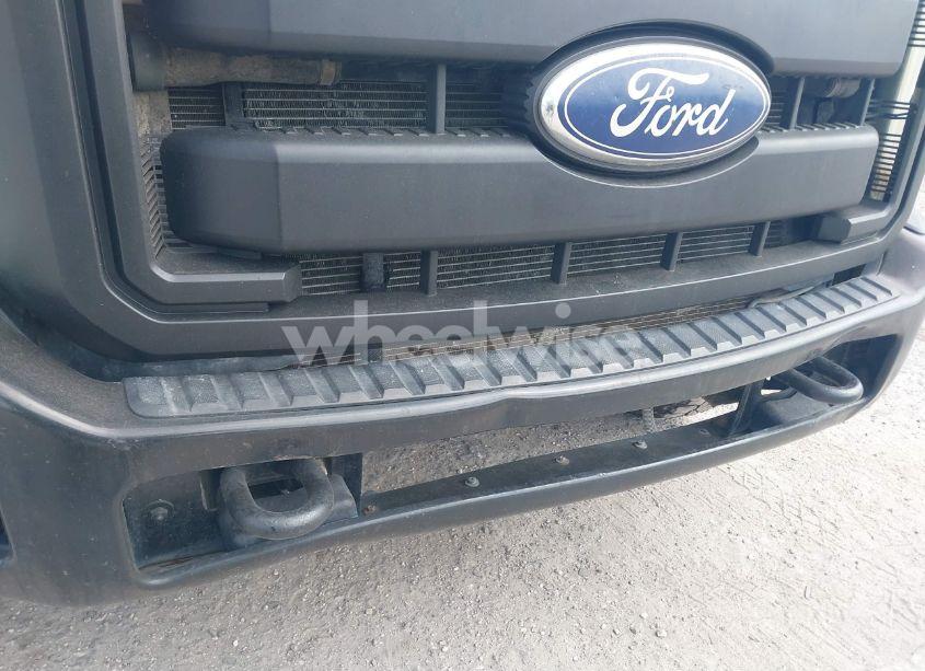 Photo 17 of 2011 Ford F-350 CHASSIS XL (VIN 1FD8W3HT6BEC44657)