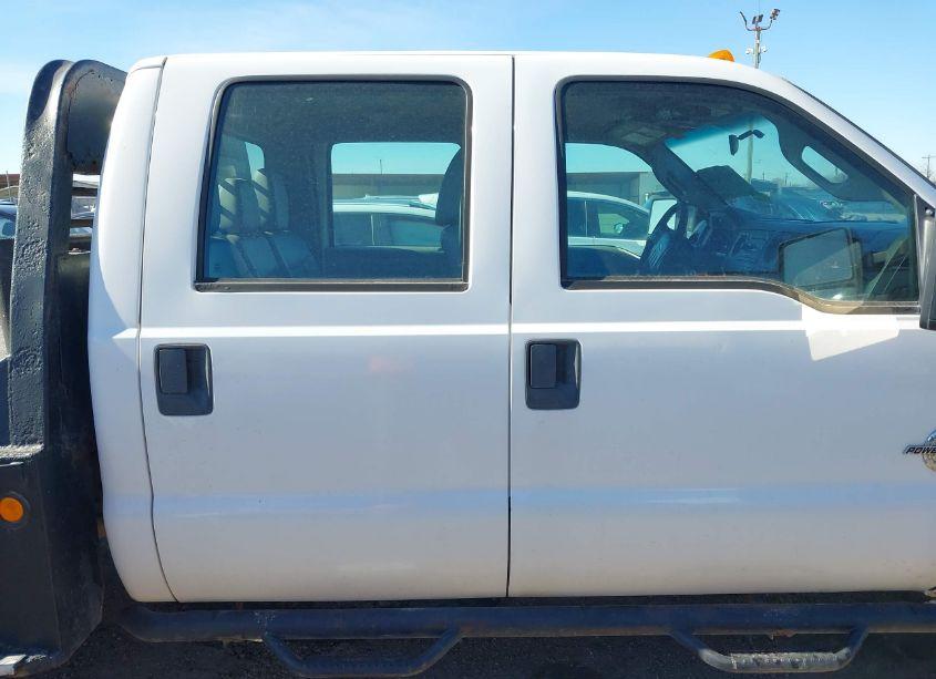 Photo 13 of 2012 Ford F-350 CHASSIS XL (VIN 1FD8W3HT6CEC48970)