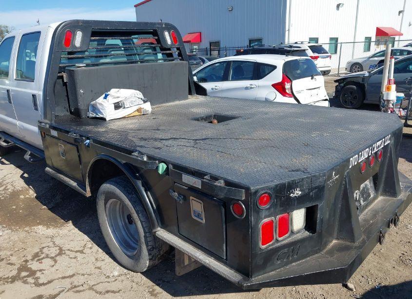 Photo 3 of 2012 Ford F-350 CHASSIS XL (VIN 1FD8W3HT6CEC48970)