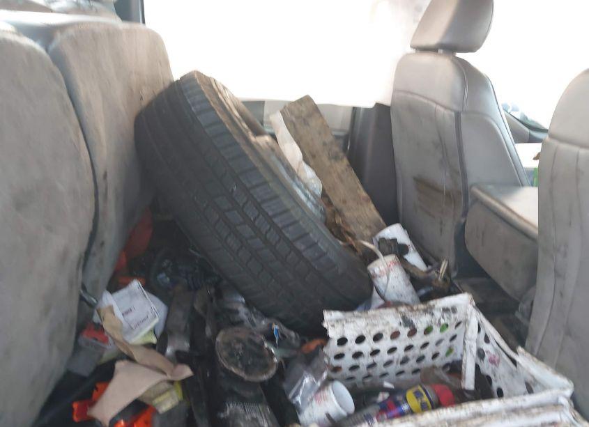 Photo 6 of 2019 Ford F-350 CHASSIS XL (VIN 1FD8W3HT7KEE19935)