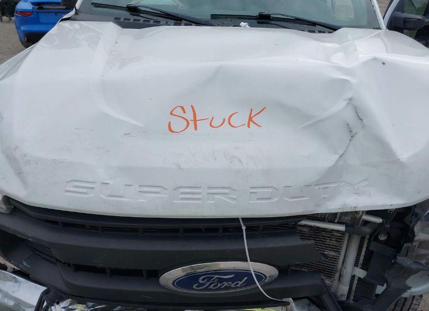 Photo 9 of 2021 Ford F-350 CHASSIS XL (VIN 1FD8W3HT7MED60307)