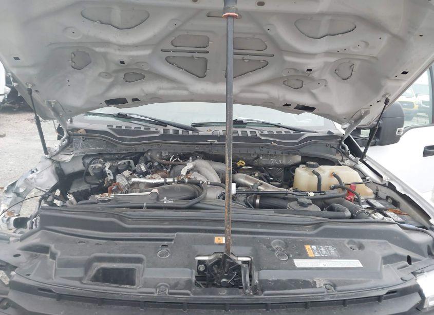 Photo 9 of 2022 Ford F-350 CHASSIS XL (VIN 1FD8W3HT9NEF96894)