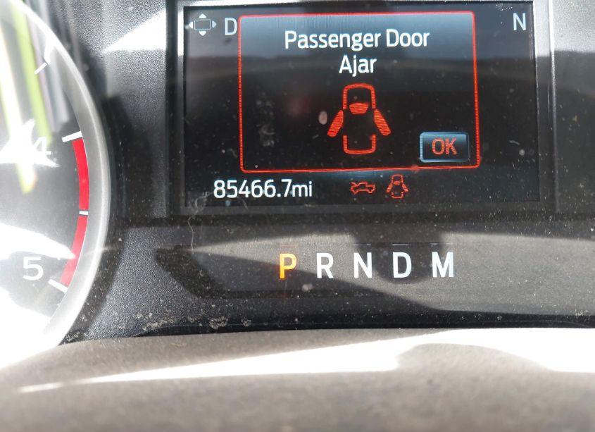 Photo 5 of 2022 Ford F-350 CHASSIS XLT (VIN 1FD8W3HTXNEG27375)