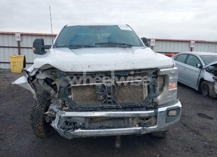 Photo 14 of 2021 Ford F-350 XLT (VIN 1FD8X3BT0MED61885)