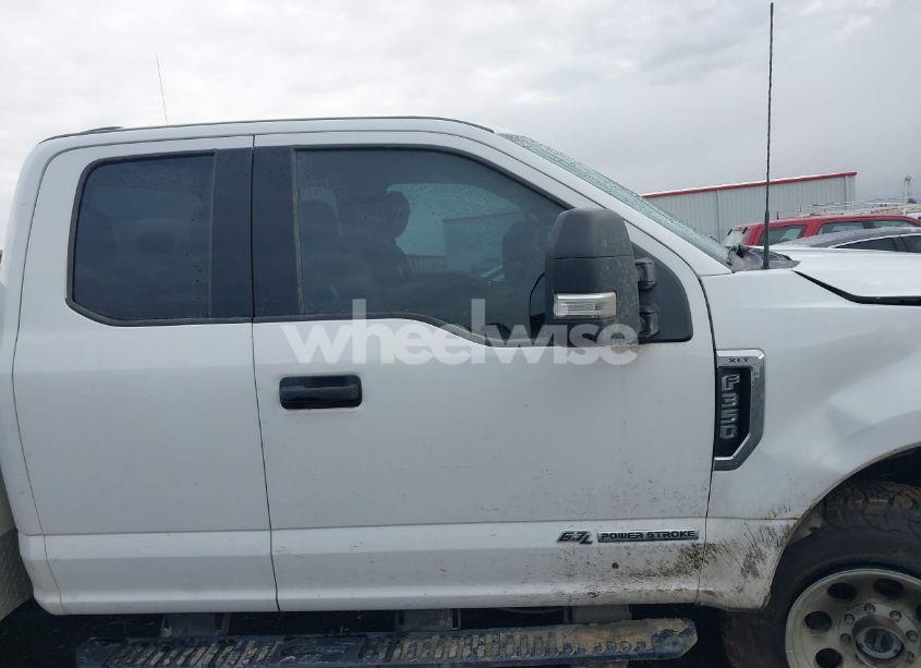 Photo 15 of 2021 Ford F-350 XLT (VIN 1FD8X3BT0MED61885)