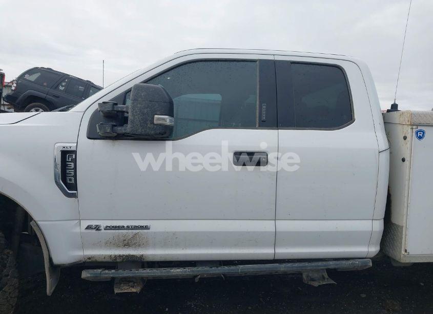 Photo 16 of 2021 Ford F-350 XLT (VIN 1FD8X3BT0MED61885)