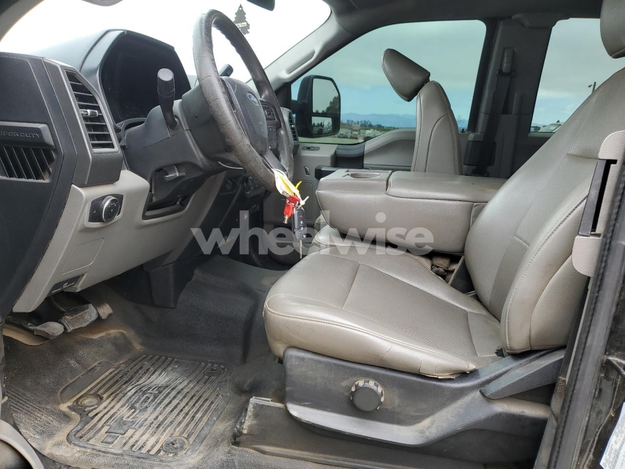 Photo 7 of 2021 FORD F350 SUPER DUTY (VIN 1FD8X3E63MED01993)