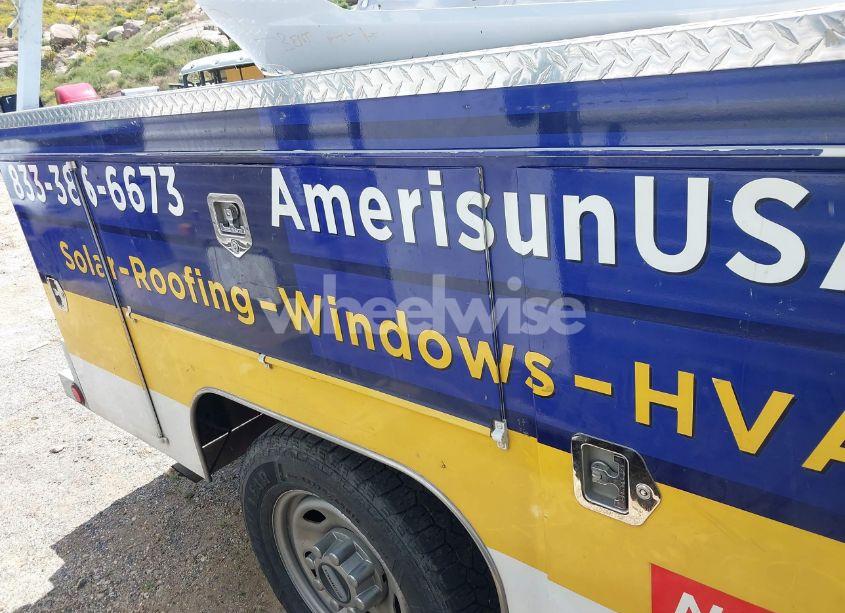 Photo 6 of 2021 Ford F-350 CHASSIS XL (VIN 1FD8X3E68MED62062)