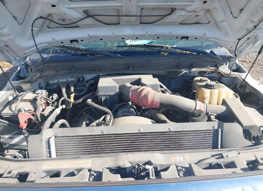 Photo 9 of 2016 Ford F-350 CHASSIS XL (VIN 1FD8X3G62GEC53923)