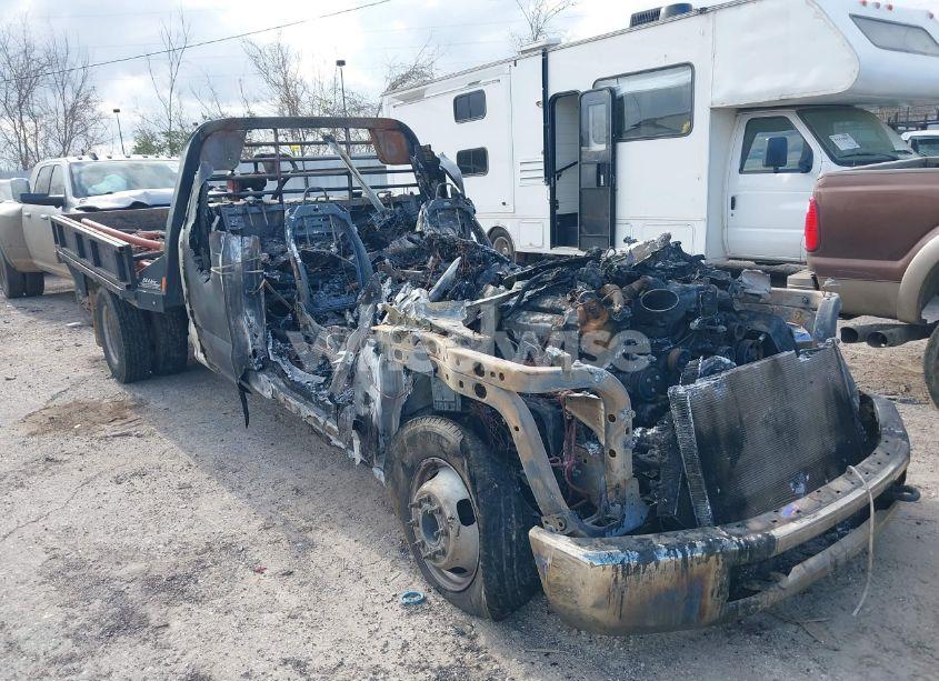 2017 Ford F-350 CHASSIS XL (VIN 1FD8X3GT6HEC47856) main photo