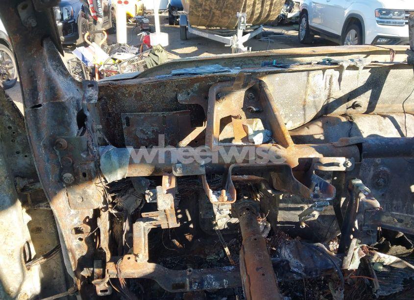 Photo 6 of 2012 Ford F-350 CHASSIS XL (VIN 1FD8X3HT4CEA21029)