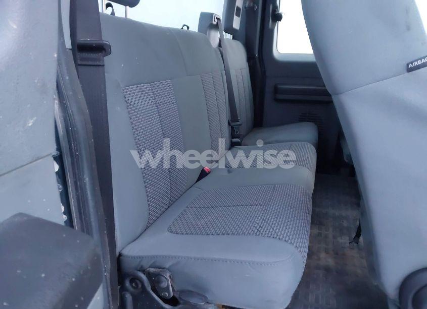 Photo 7 of 2014 Ford F-350 CHASSIS XL (VIN 1FD8X3HT9EEA85702)