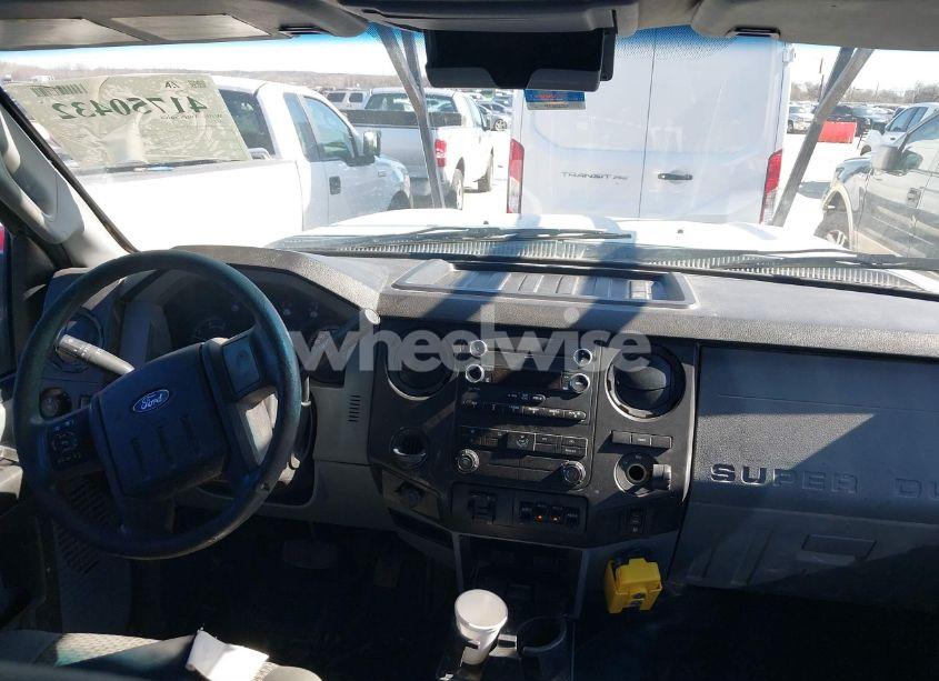 Photo 16 of 2012 Ford F-450 CHASSIS XL (VIN 1FD9W4GT3CEB39118)