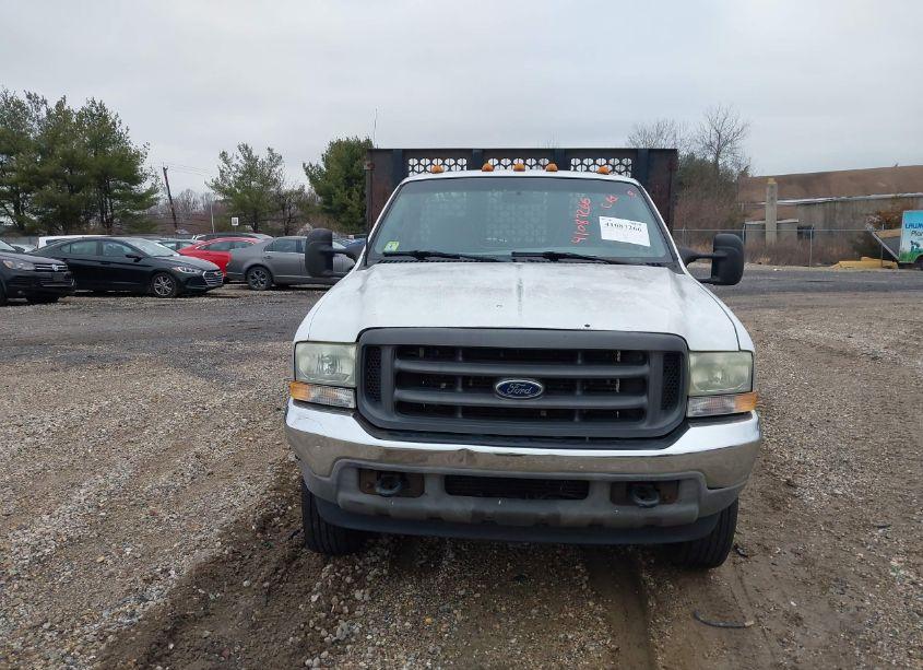 Photo 11 of 2002 Ford F-550 CHASSIS XL/XLT (VIN 1FDAF56F52EC80785)