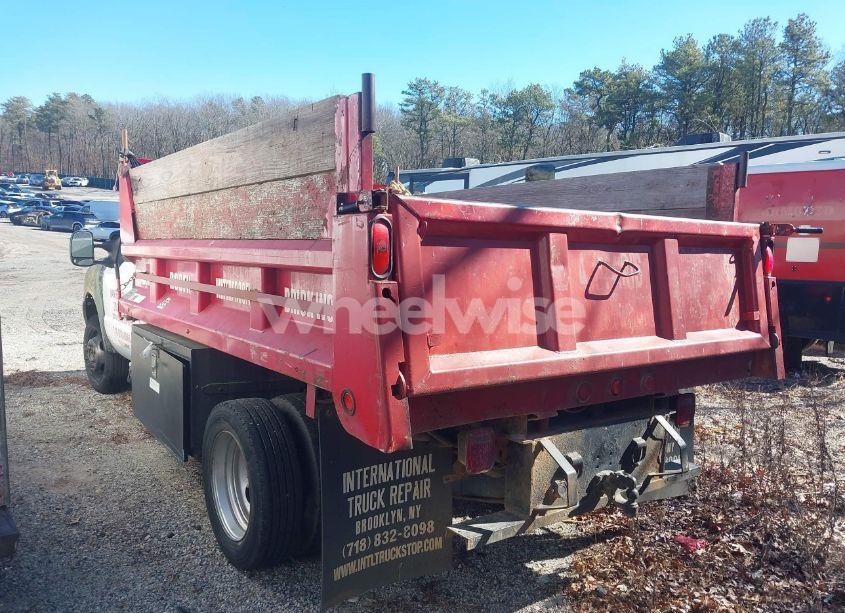 Photo 3 of 2002 Ford F-550 XL/XLT (VIN 1FDAF56F62EC28775)