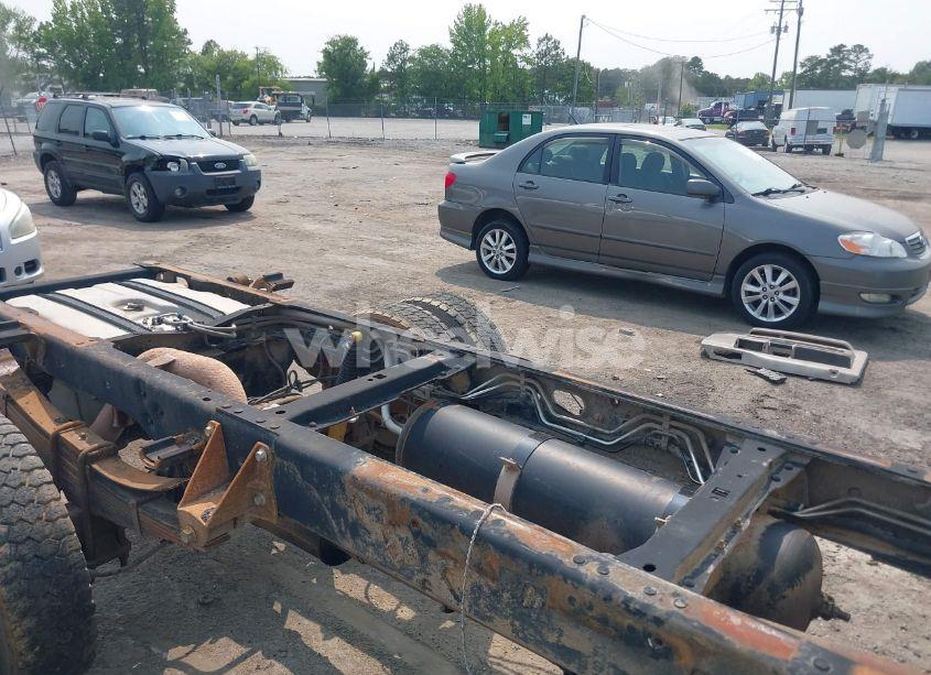 Photo 7 of 2008 Ford F-550 CHASSIS XL/XLT (VIN 1FDAF56R18EE61501)