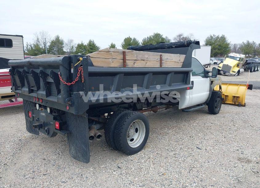 Photo 4 of 2008 Ford F-550 CHASSIS XL/XLT (VIN 1FDAF56RX8EC98301)