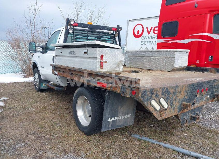 Photo 3 of 2002 Ford F-550 XL/XLT (VIN 1FDAF57F82EA46400)