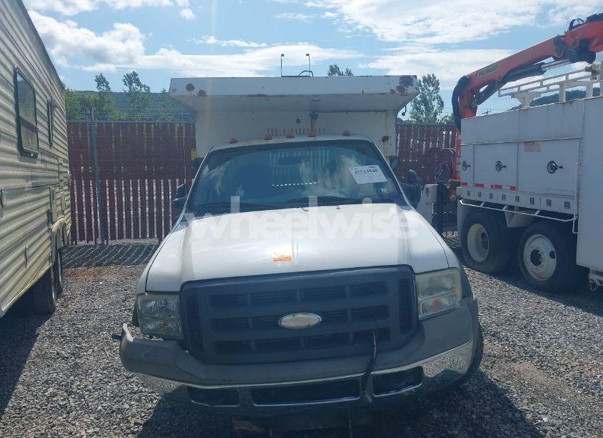 Photo 12 of 2005 Ford F-550 XL/XLT (VIN 1FDAF57P75EA40245)