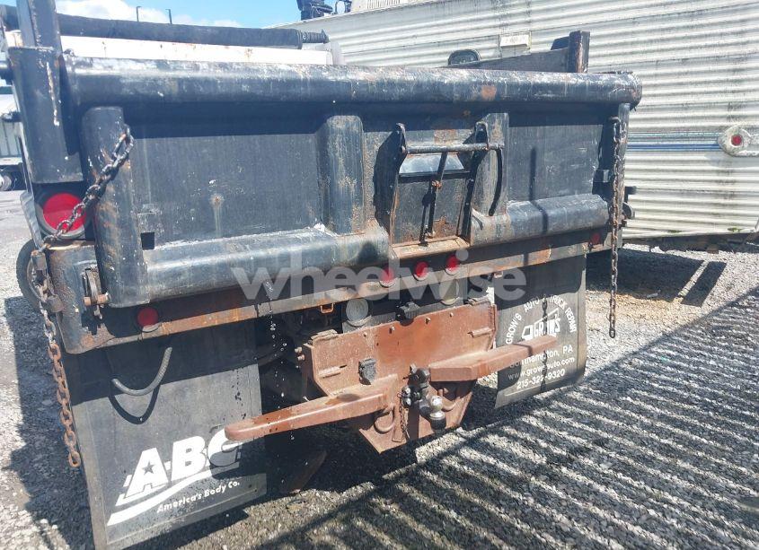 Photo 15 of 2005 Ford F-550 XL/XLT (VIN 1FDAF57P75EA40245)