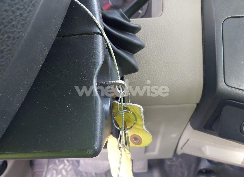 Photo 10 of 2008 Ford F-550 CHASSIS (VIN 1FDAW57Y88EE60352)