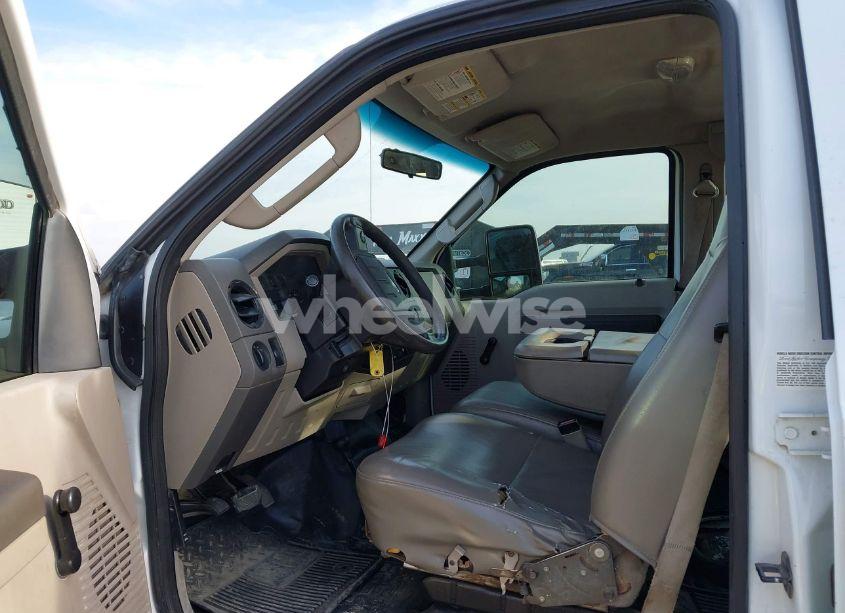 Photo 7 of 2008 Ford F-550 CHASSIS (VIN 1FDAW57Y88EE60352)