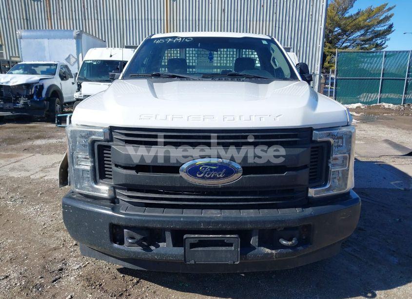 Photo 12 of 2017 Ford F-250 XL (VIN 1FDBF2A60HEC81930)