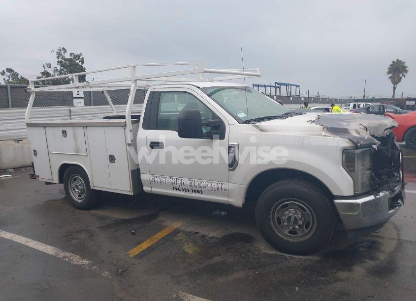 Photo 12 of 2019 Ford F-250 XL (VIN 1FDBF2A60KEC36428)