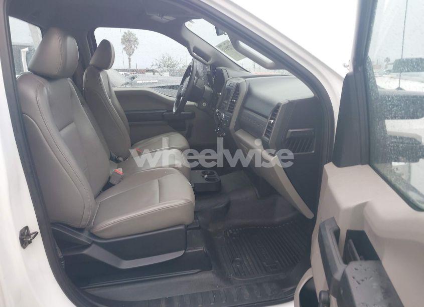 Photo 5 of 2019 Ford F-250 XL (VIN 1FDBF2A60KEC36428)