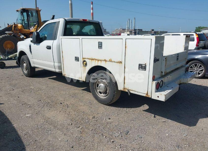 Photo 3 of 2017 Ford F-250 XL (VIN 1FDBF2A62HEB75351)