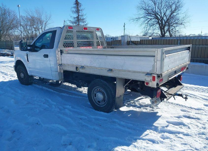 Photo 3 of 2017 Ford F-250 XL (VIN 1FDBF2A62HEC81749)