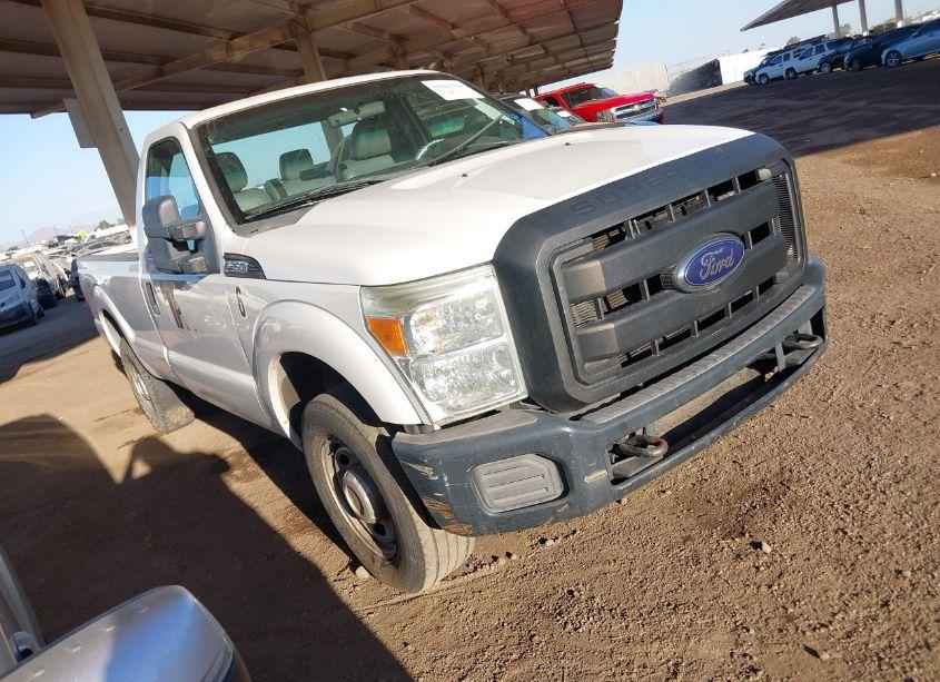 2012 Ford F-250 XL (VIN 1FDBF2A63CEA93881) main photo