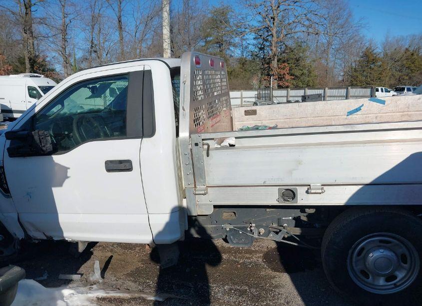 Photo 14 of 2019 Ford F-250 XL (VIN 1FDBF2A63KEG59665)