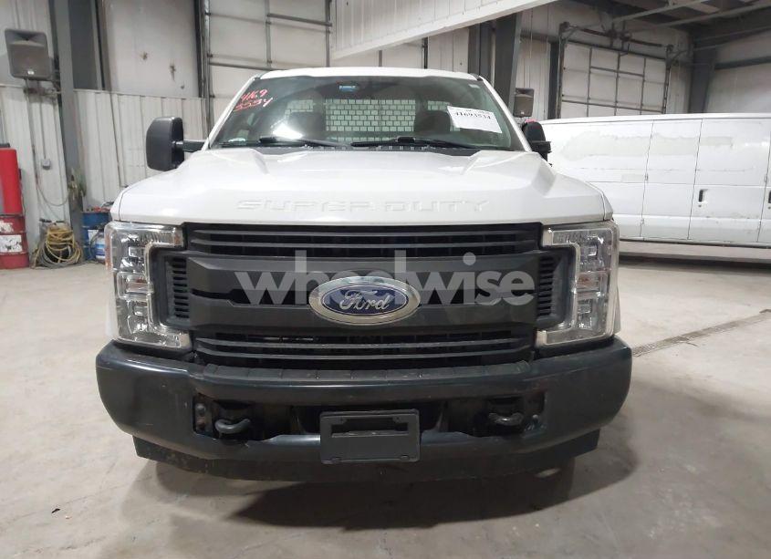 Photo 12 of 2017 Ford F-250 XL (VIN 1FDBF2A64HEC81896)