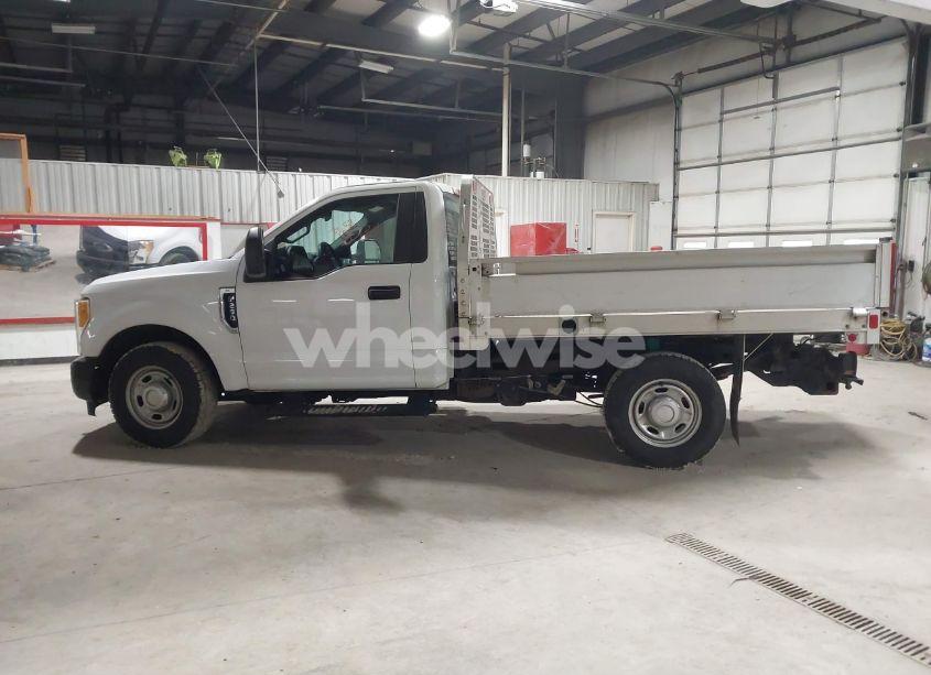 Photo 14 of 2017 Ford F-250 XL (VIN 1FDBF2A64HEC81896)